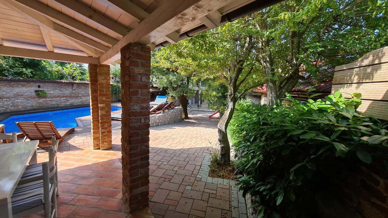 Villa Amalia Apartments Malinska Extérieur photo
