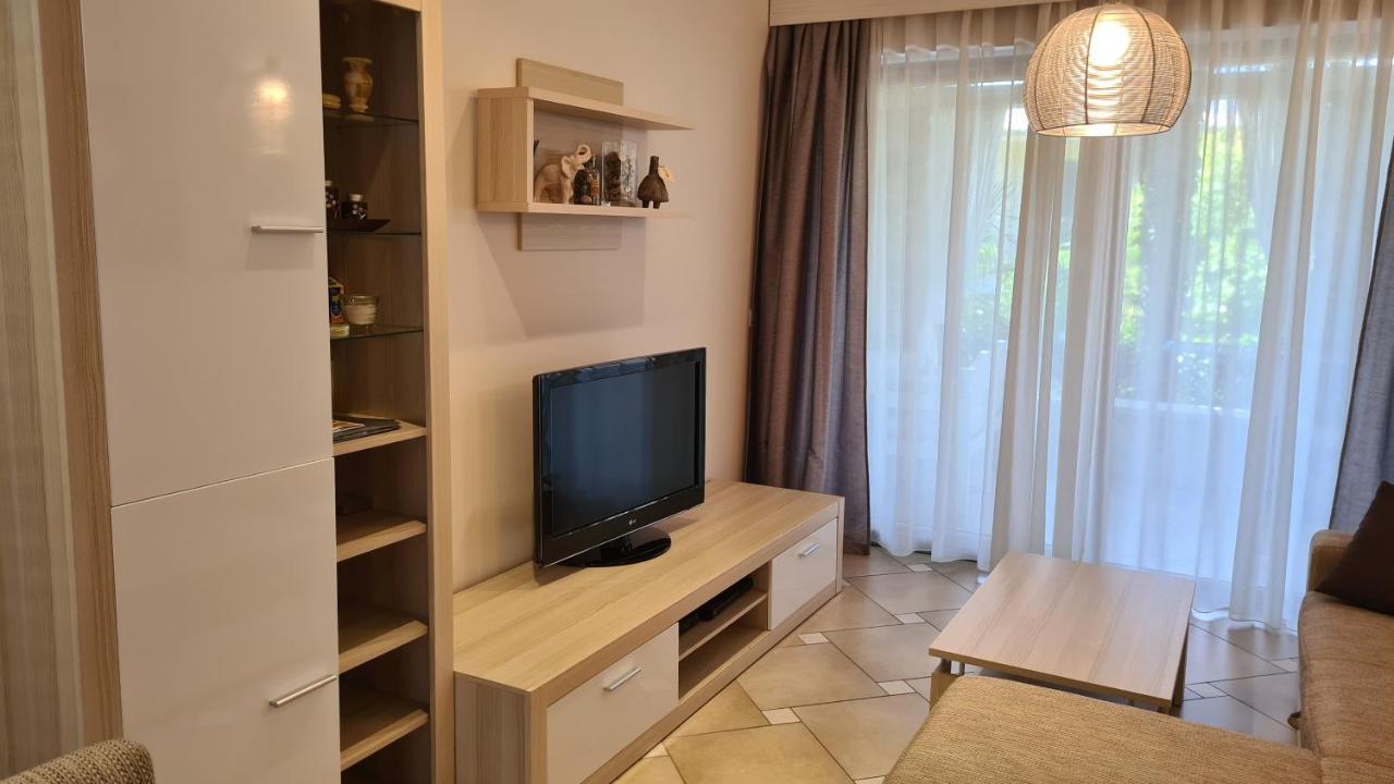 Villa Amalia Apartments Malinska Extérieur photo