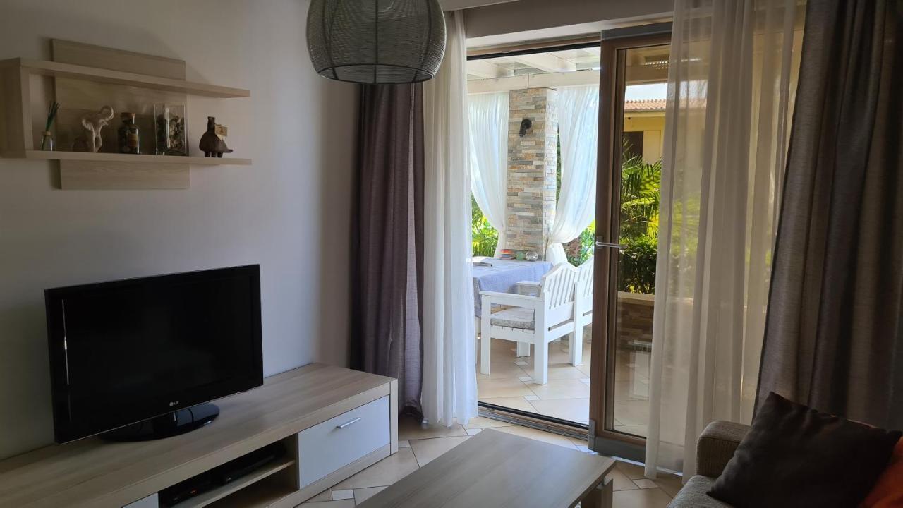 Villa Amalia Apartments Malinska Extérieur photo