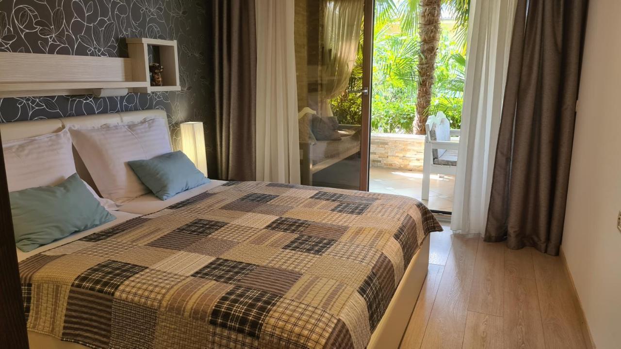 Villa Amalia Apartments Malinska Extérieur photo