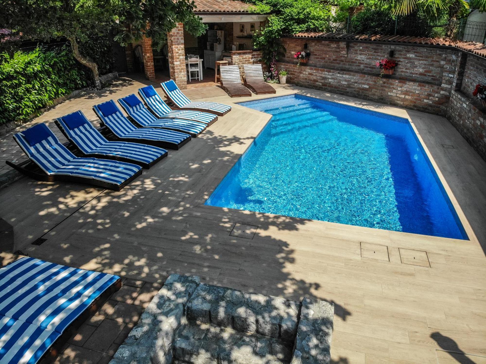 Villa Amalia Apartments Malinska Extérieur photo